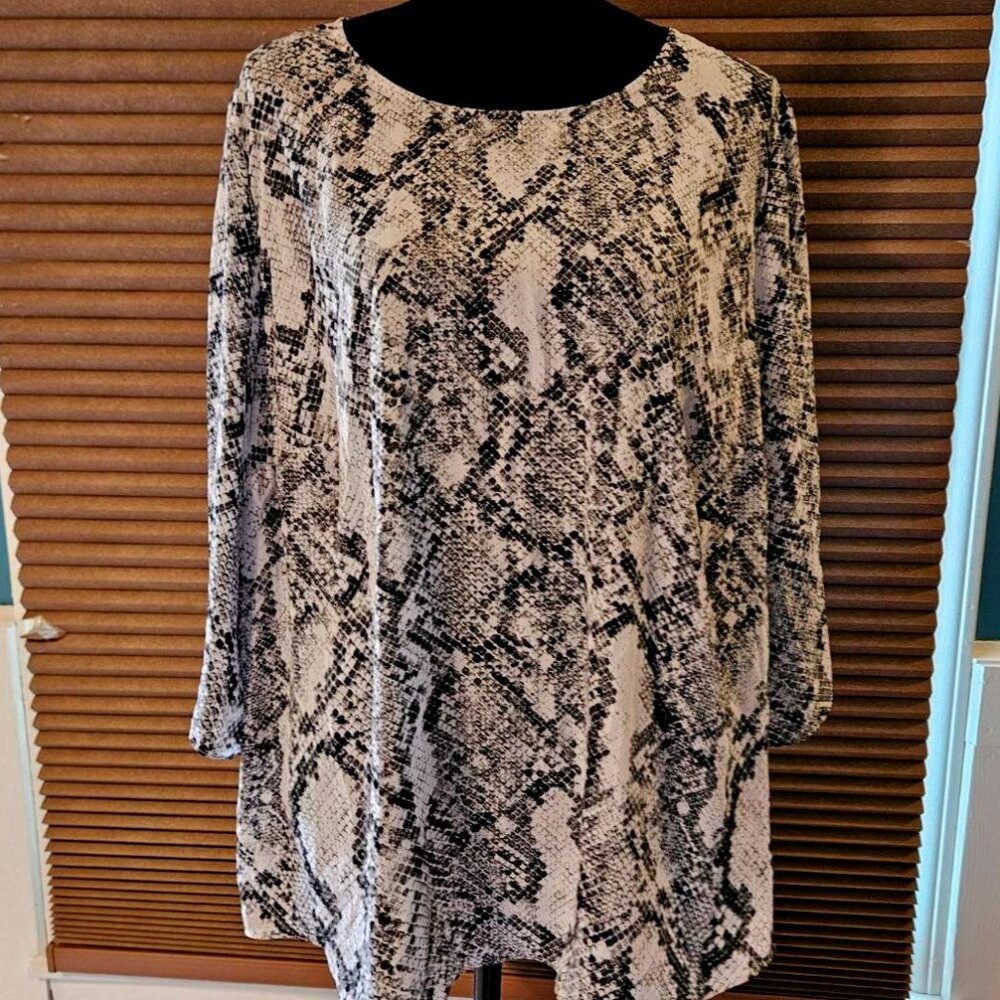 Worthington Black/White Animal Print Elbow Length Blouse 1X